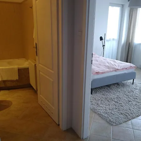 Apartament Bratyslawska Apartment Krakow